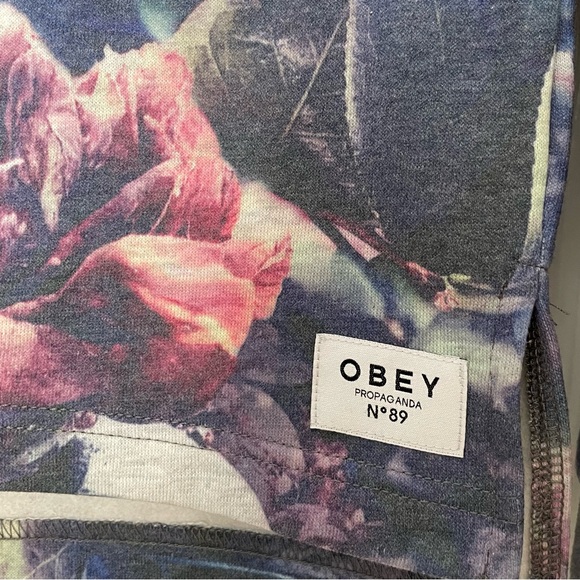 OBEY Convertible Floral Crewneck/Crop Top - Picture 5 of 5